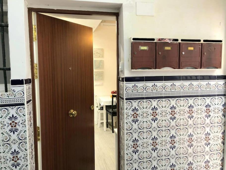 Cdz - Casa De Los Viajeros Pasquin Cádiz Eksteriør bilde